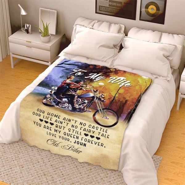 Valentine Day Gift To My Queen Forever, To My Wife Fleece Blanket, Gif - Image 6