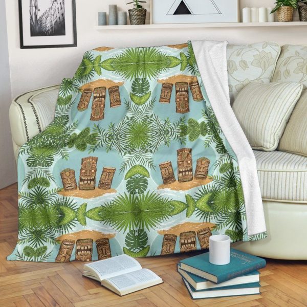 Tiki Wood Island Light Blue Fleece Blanket