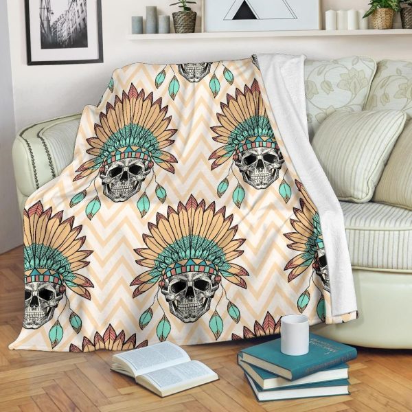 Indian Skull Pattern Pink And White Zigzag Fleece Blanket