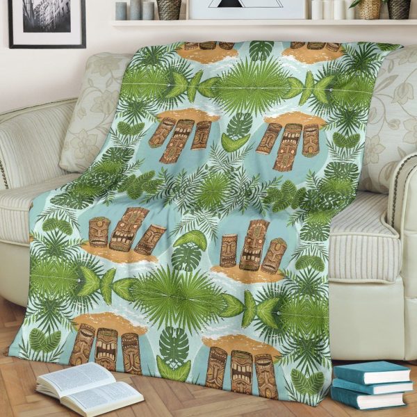 Tiki Wood Island Light Blue Fleece Blanket - Image 2